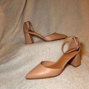 Aldo Nude Pointed Toe Block Heel Pumps Women's Sz 9 Ankle Strap Heels